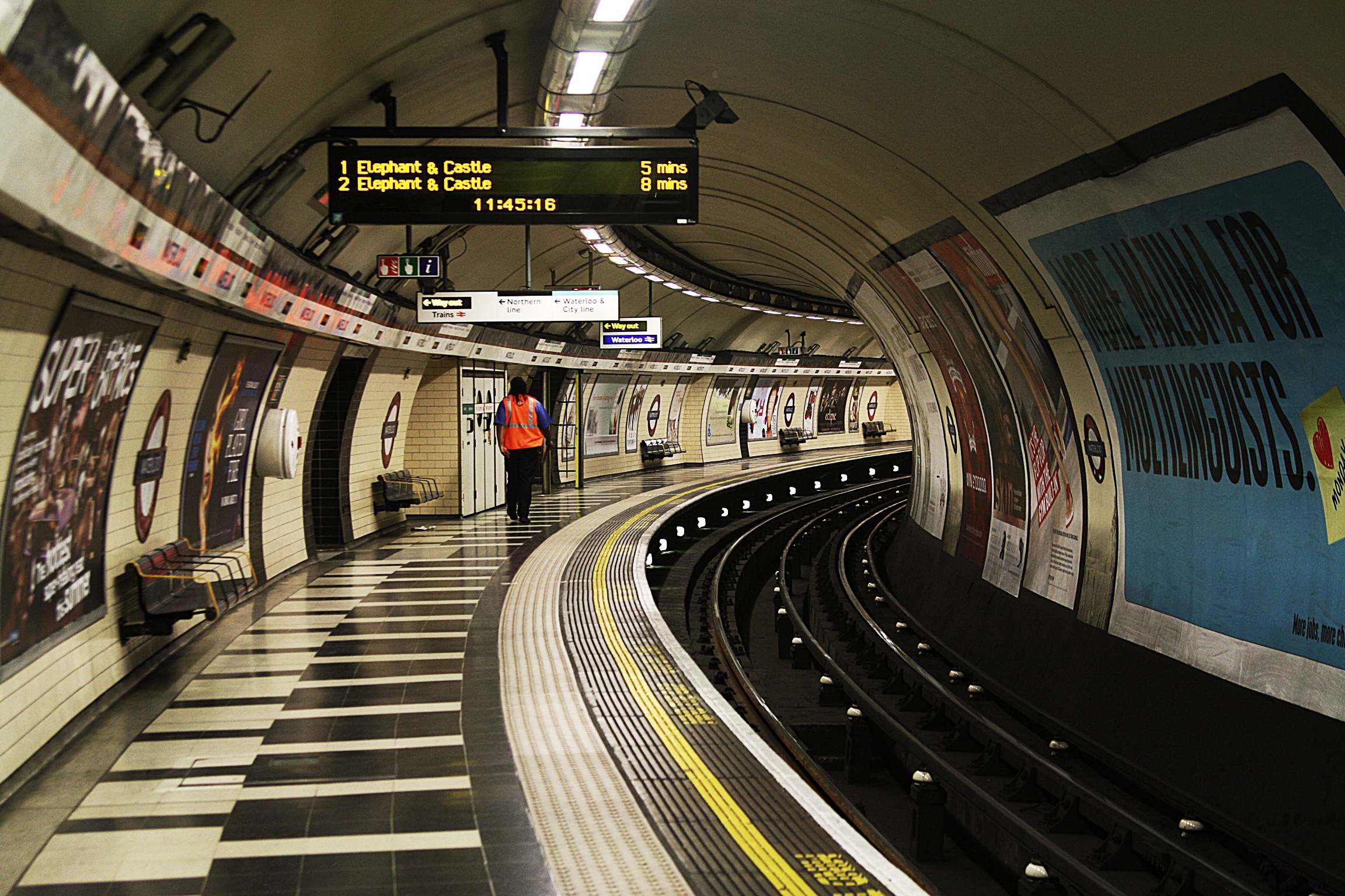 London’s Tube Celebrates 150 Years – texpatbrat